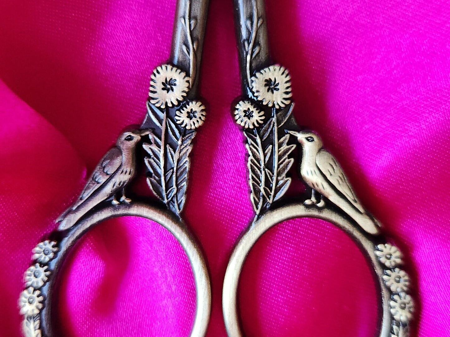 Love birds embroidery scissors