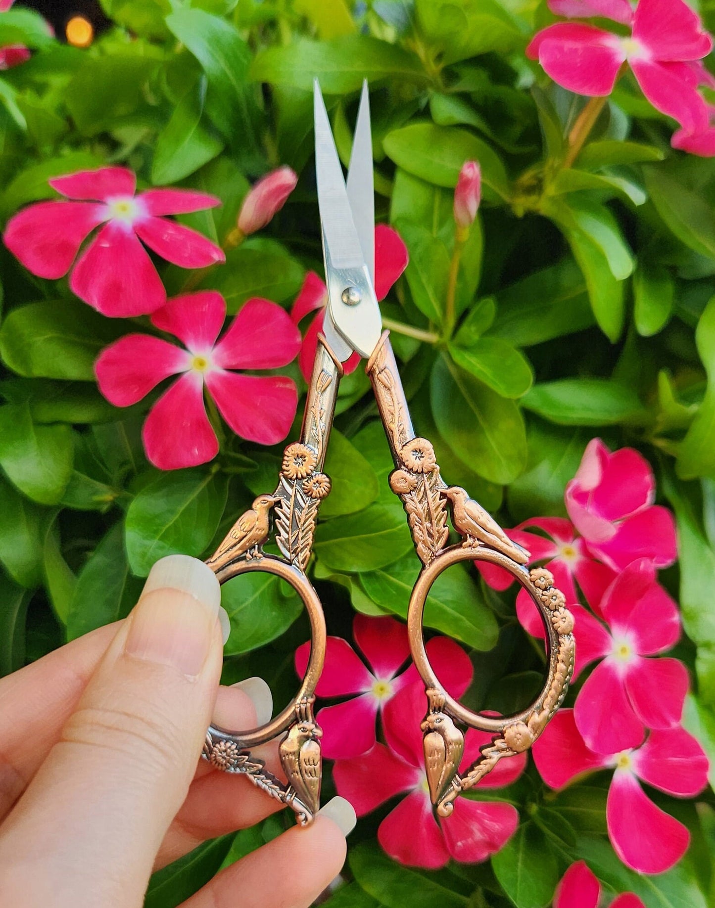 Love birds embroidery scissors