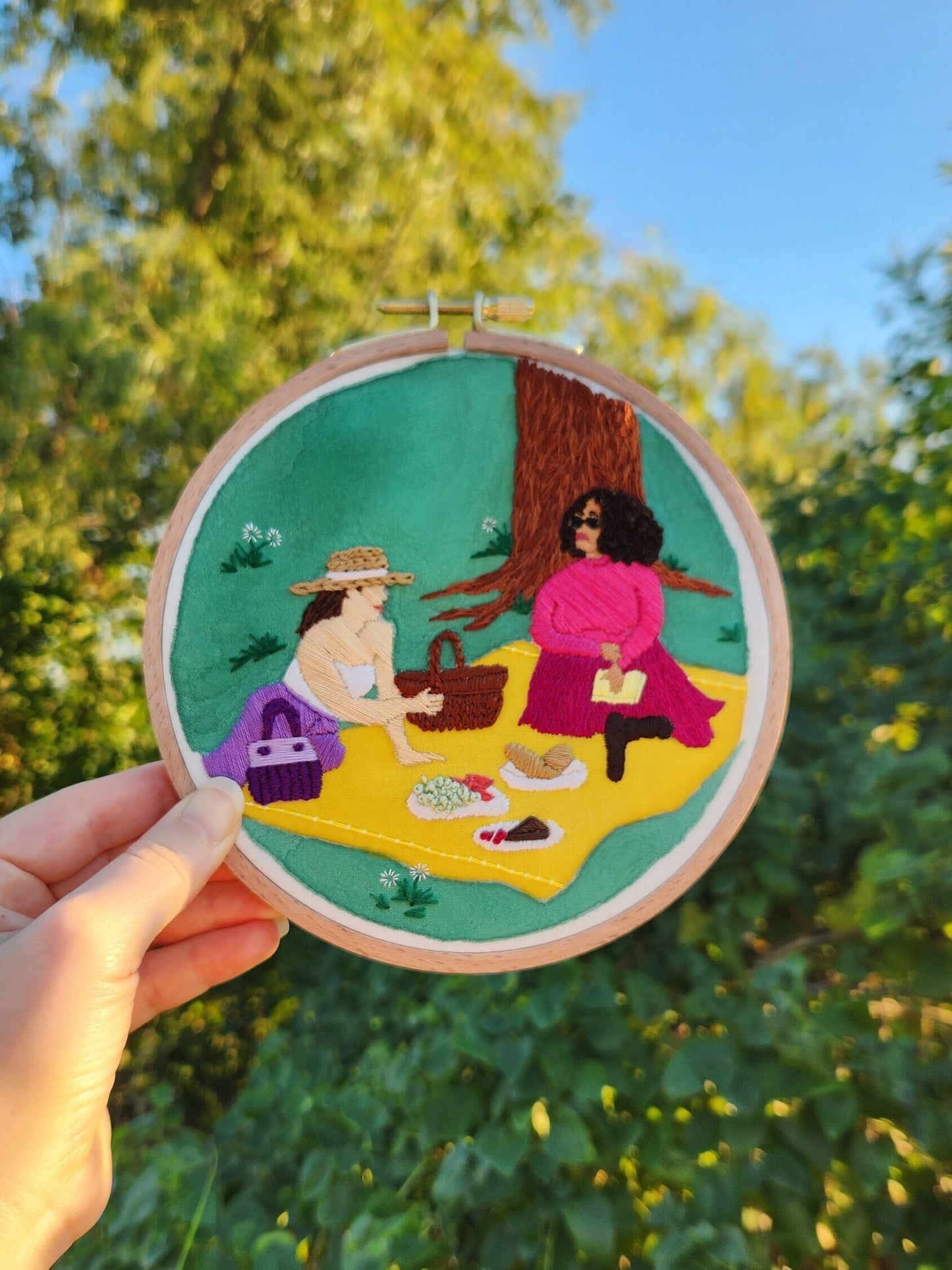 Picnic Happiness Embroidery Design